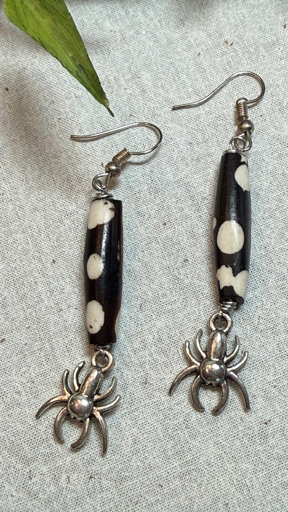 Spider on Dot Drop Earring
