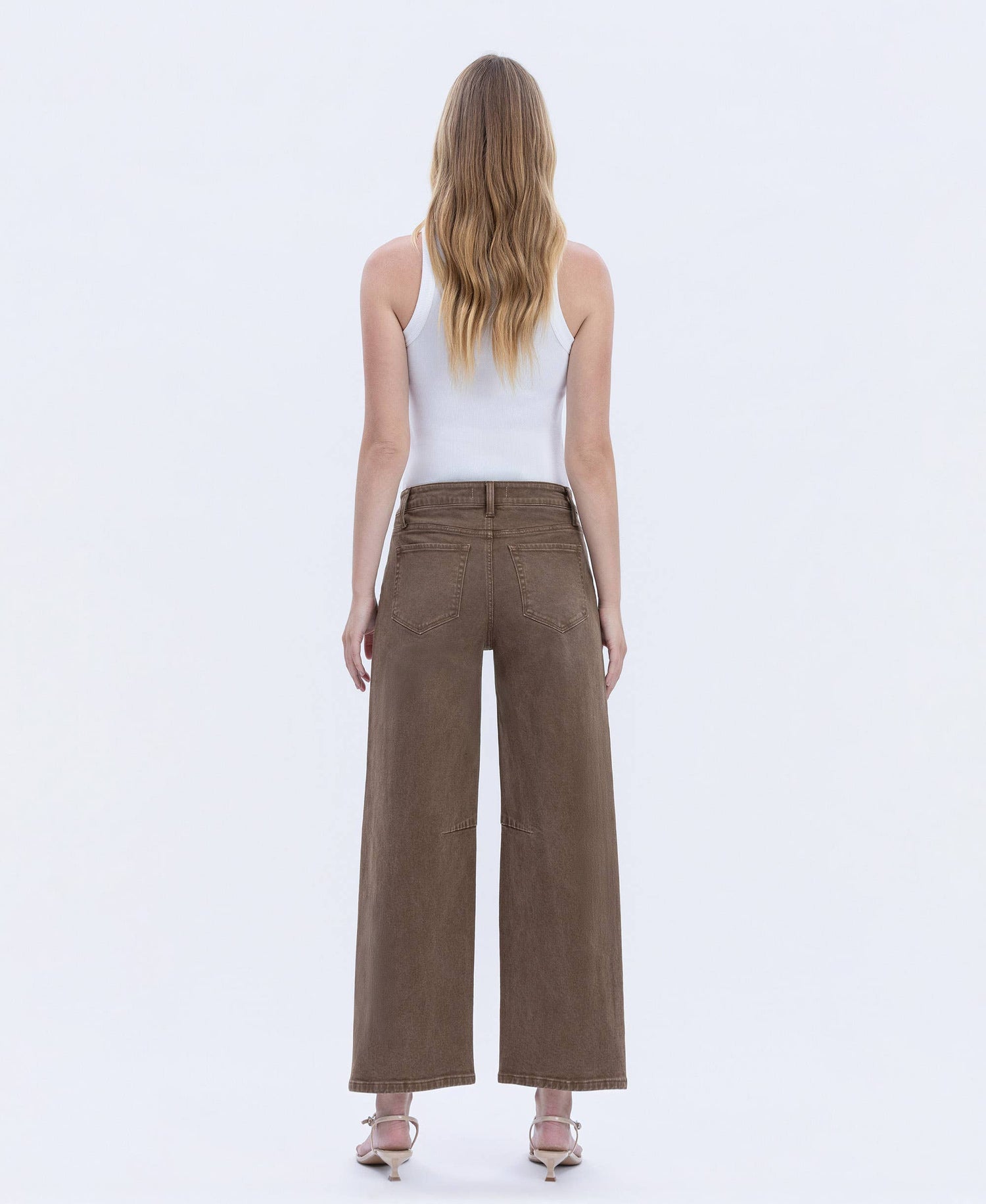 Welt Pocket Coffee Barrel Jean