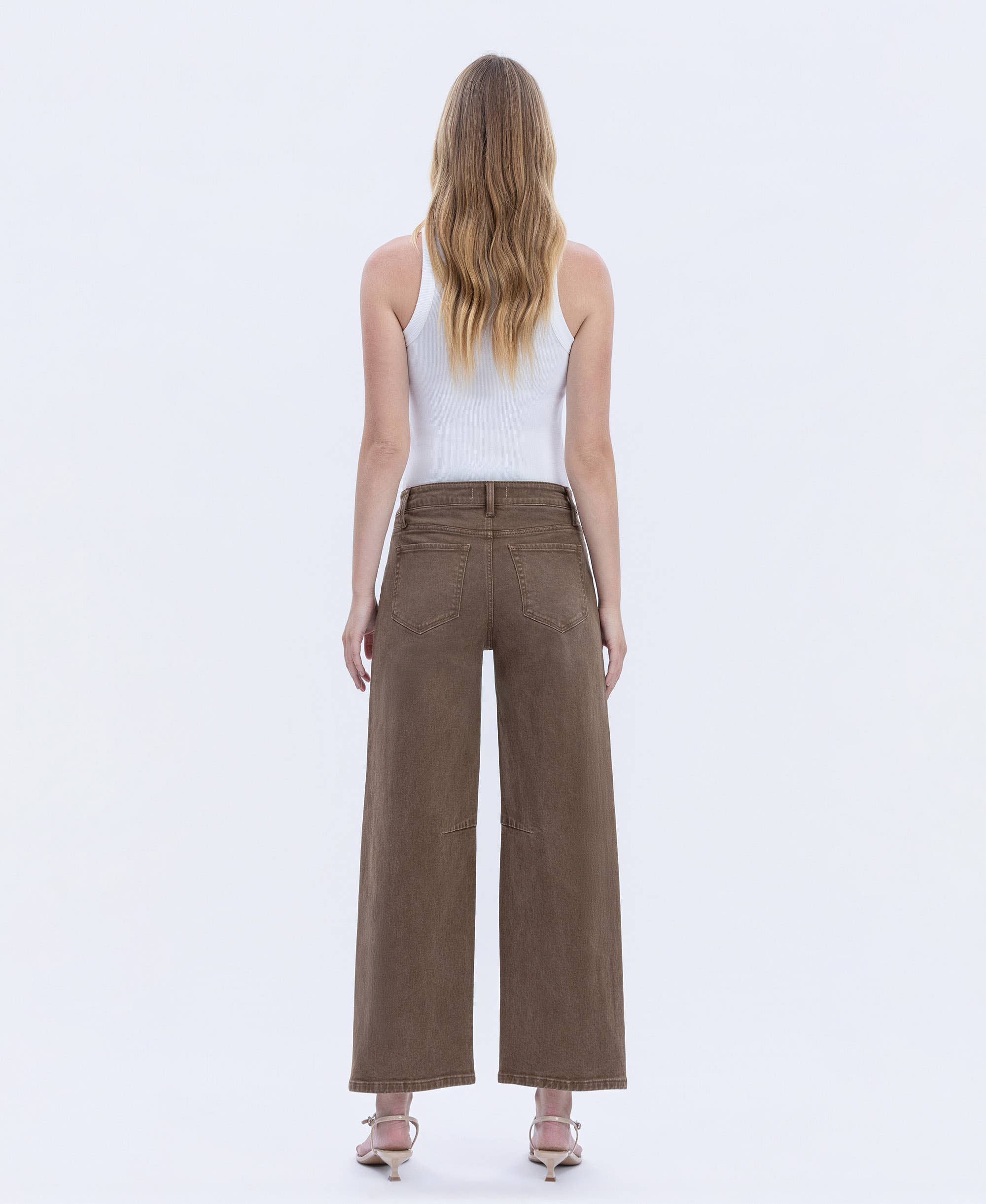 Welt Pocket Coffee Barrel Jean