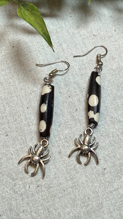 Spider on Dot Drop Earring