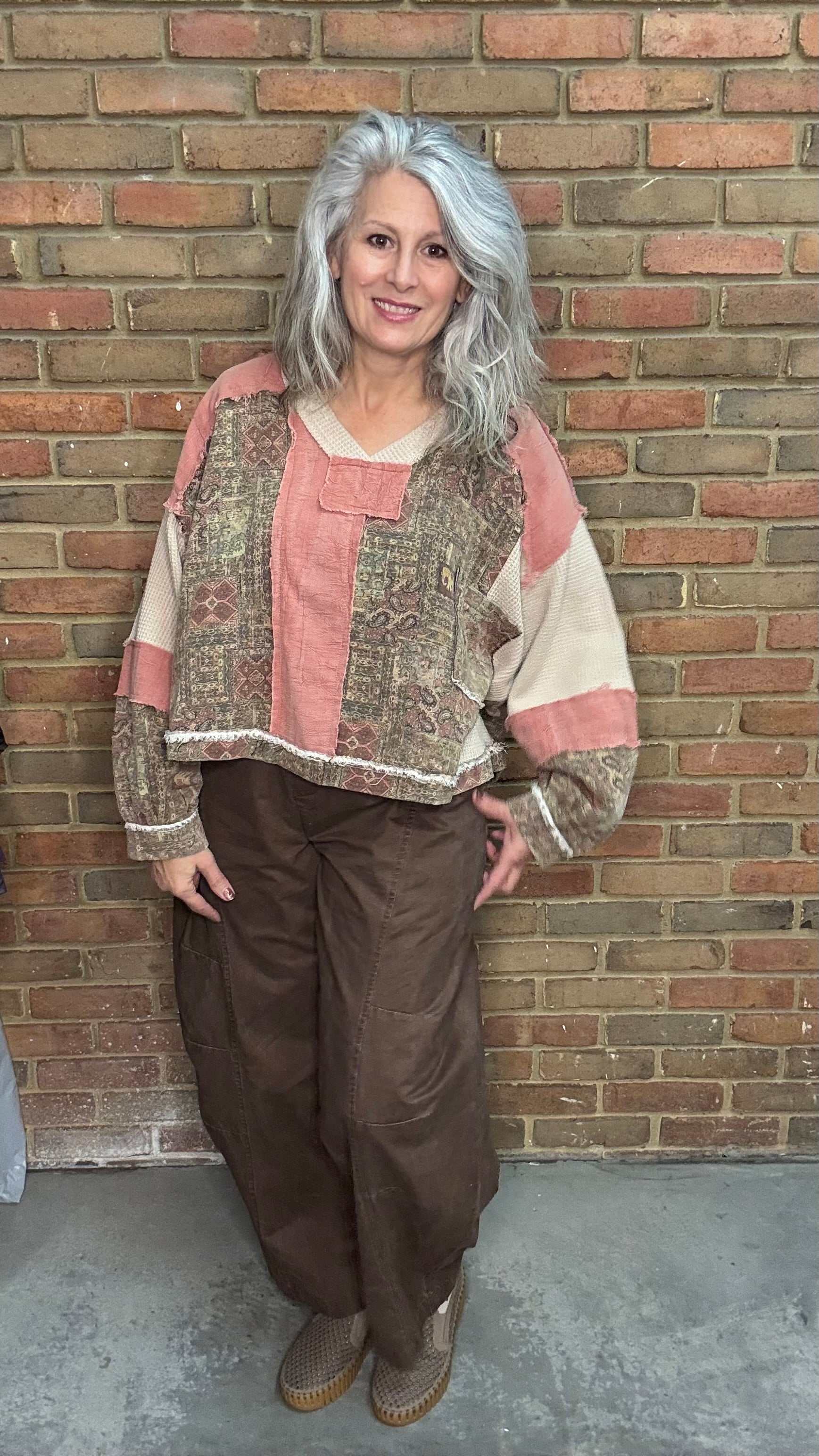 Brick Mix V-Neck Top