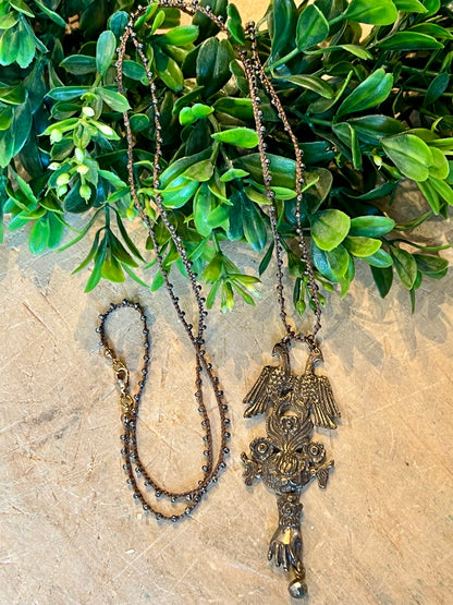 Tupo Necklace
