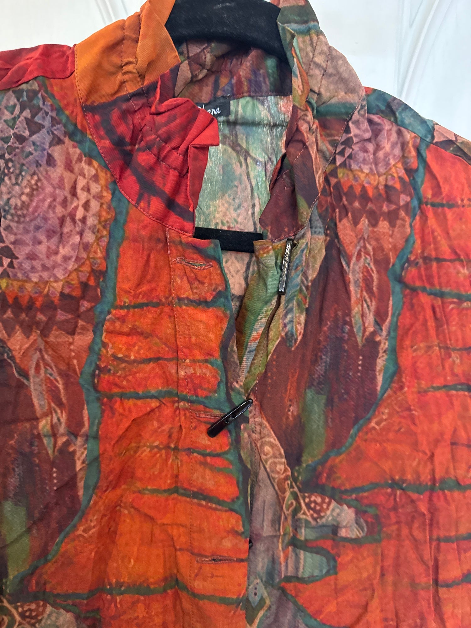 Crushed Print Button Down