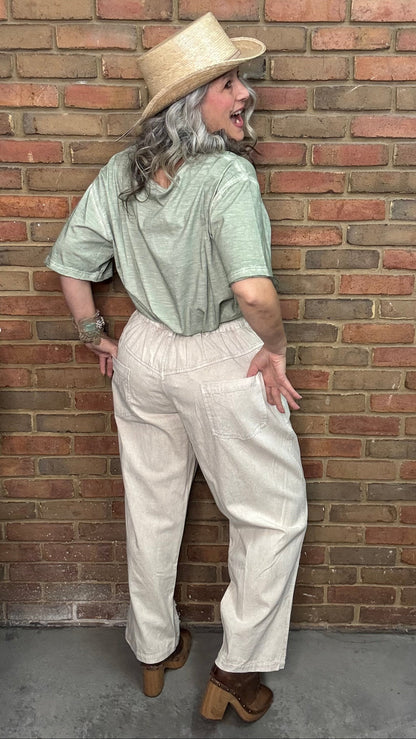 Floral Embroidery Pant