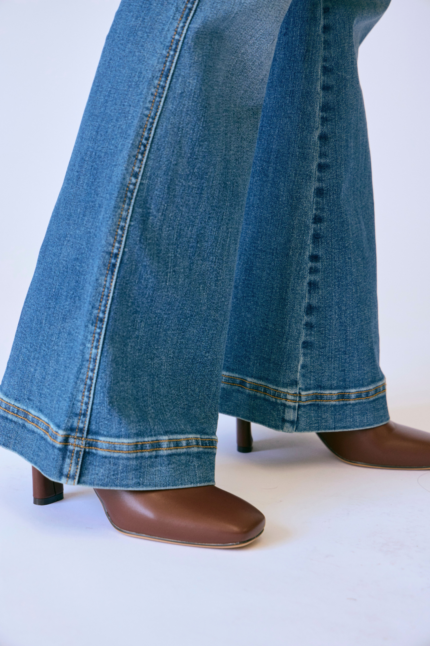 Judy Blue Flare Denim Petite Length