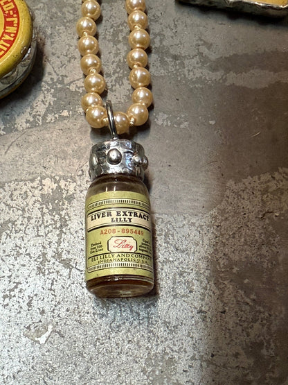 Vintage Drugstore Necklace - Vintage Vault Boutique