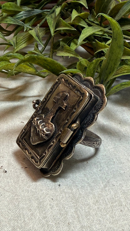 Milagro Locket Ring
