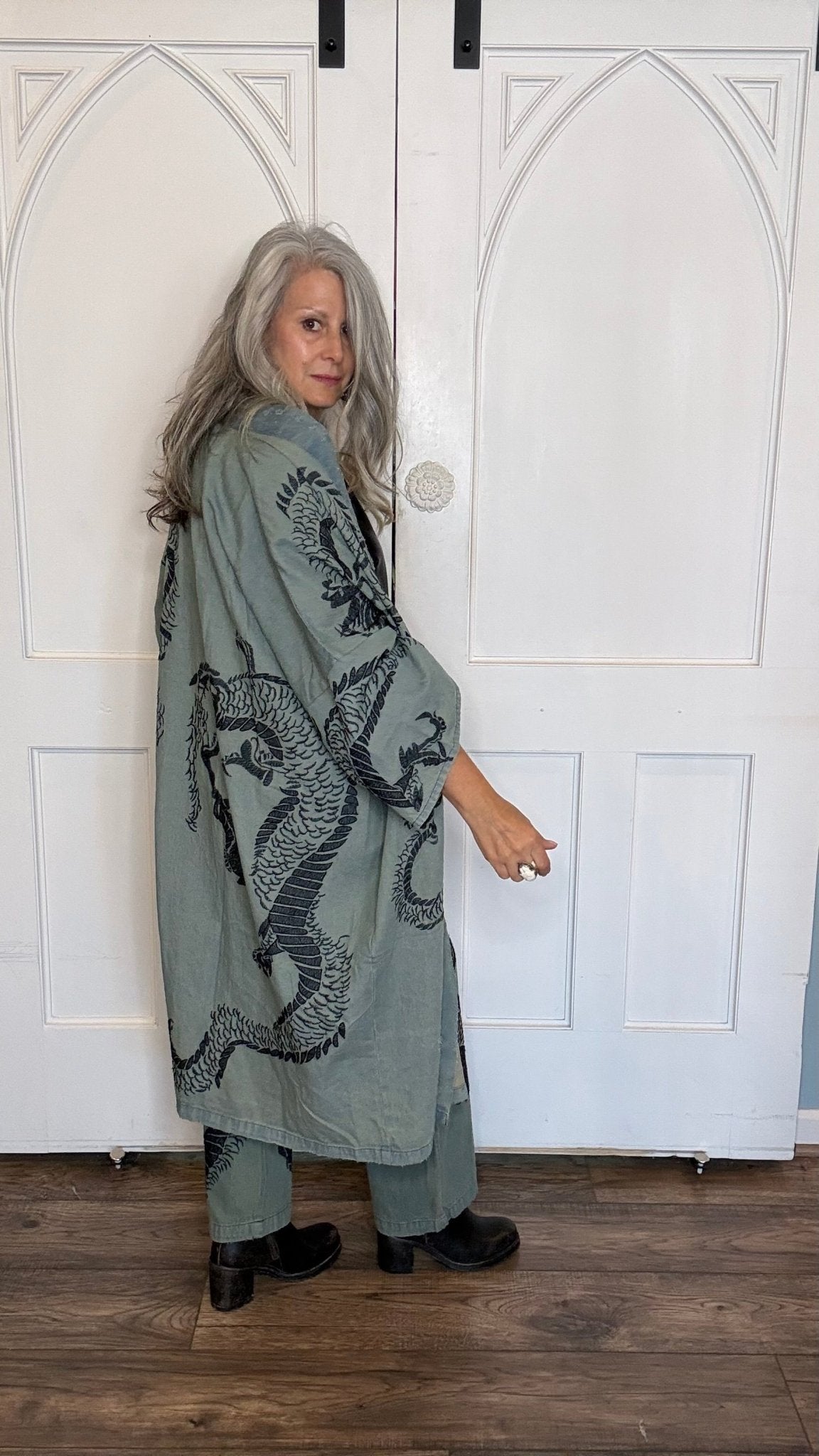 Dragon Spirit Kimono - Vintage Vault Boutique