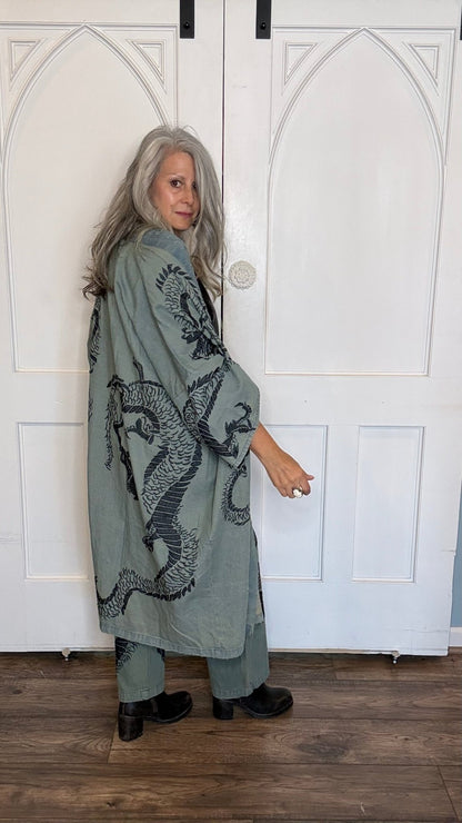 Dragon Spirit Kimono - Vintage Vault Boutique