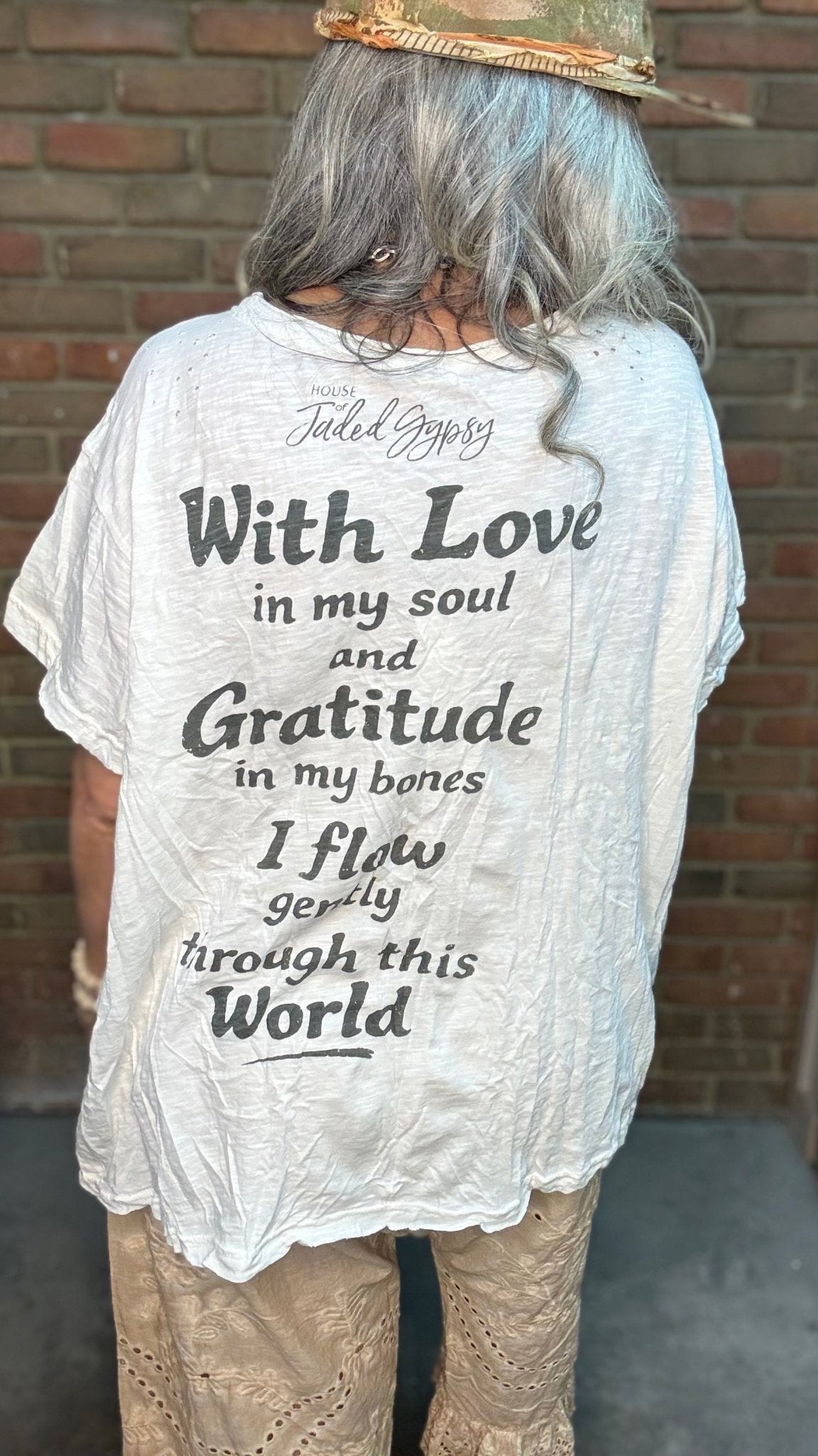 Art is Freedom Tee - Vintage Vault Boutique