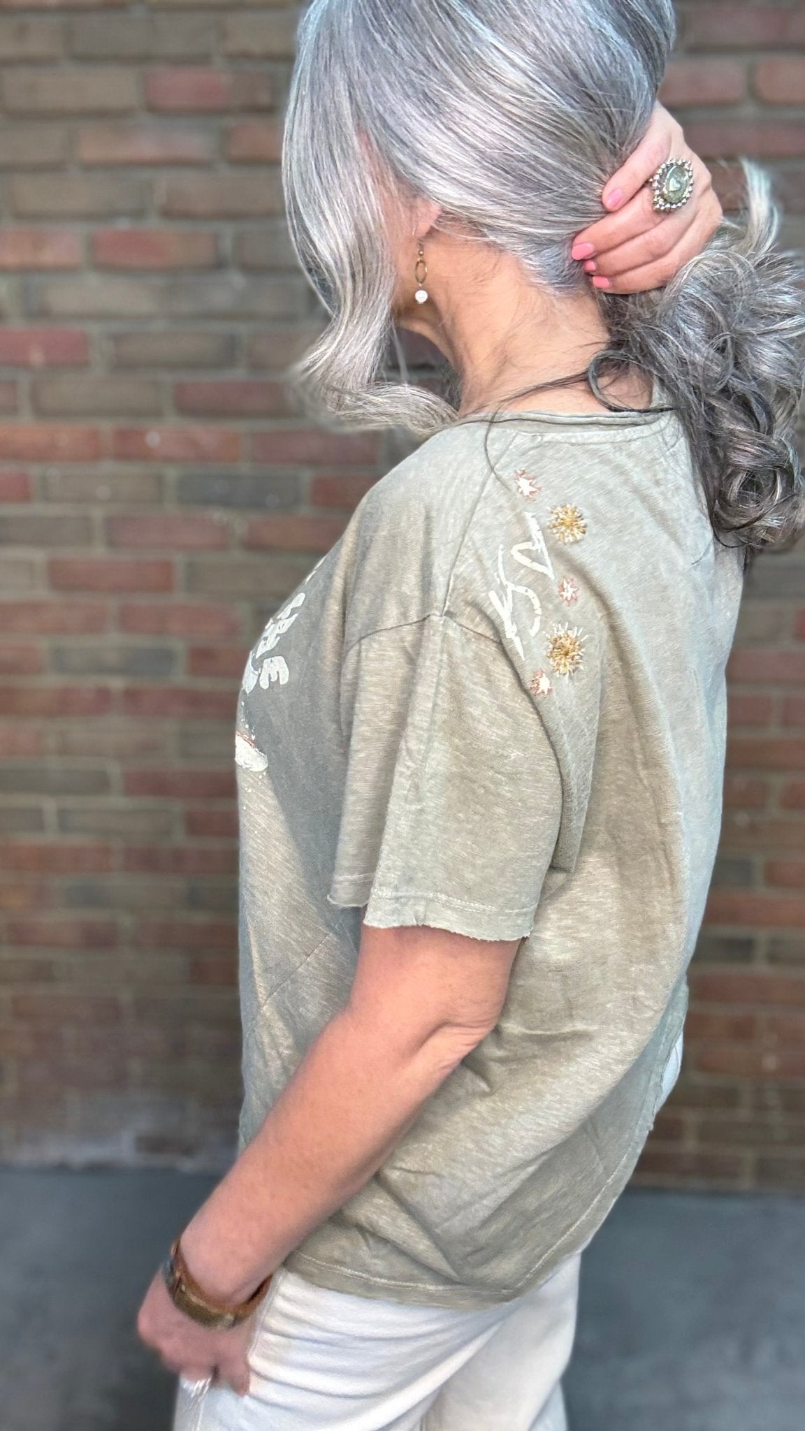 Bahari - Focus on Good T-Shirt - Vintage Vault Boutique
