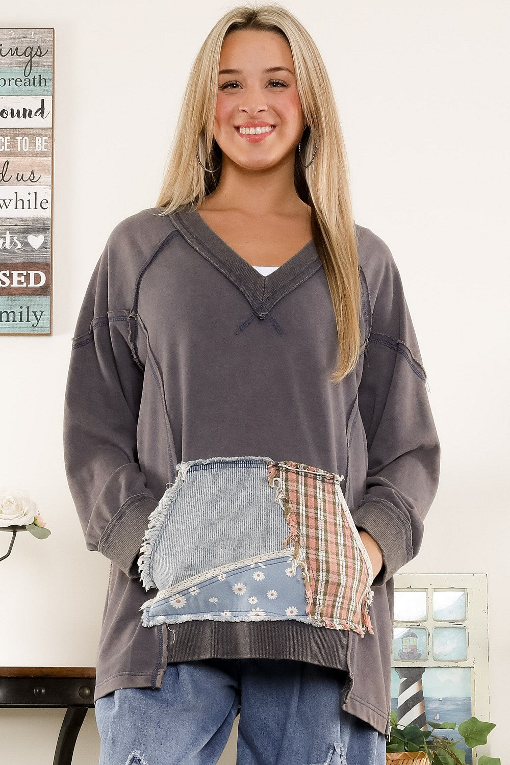 V-Neck Patch Pocket Sweatshirt 