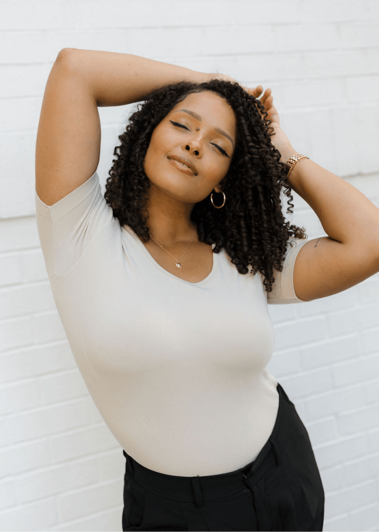 Short Sleeve Basic Top - Vintage Vault Boutique