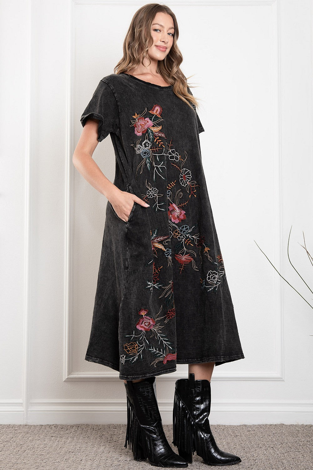 Embroidery Tee Dress 