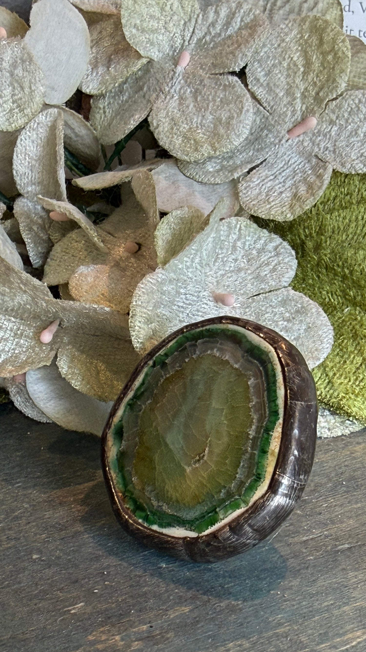 Green Quartz Stone Ring