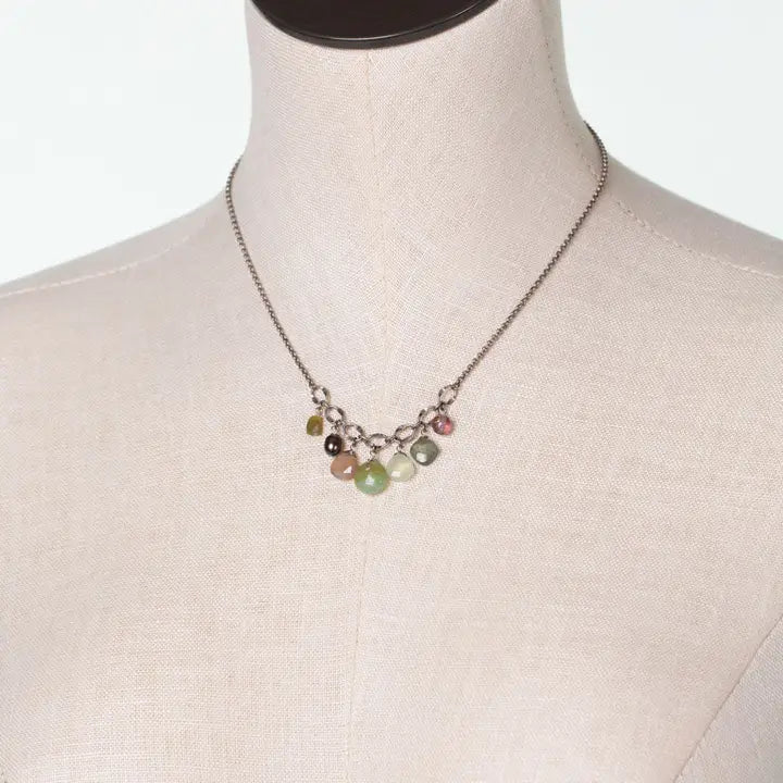 Water Lily Simple Necklace N001