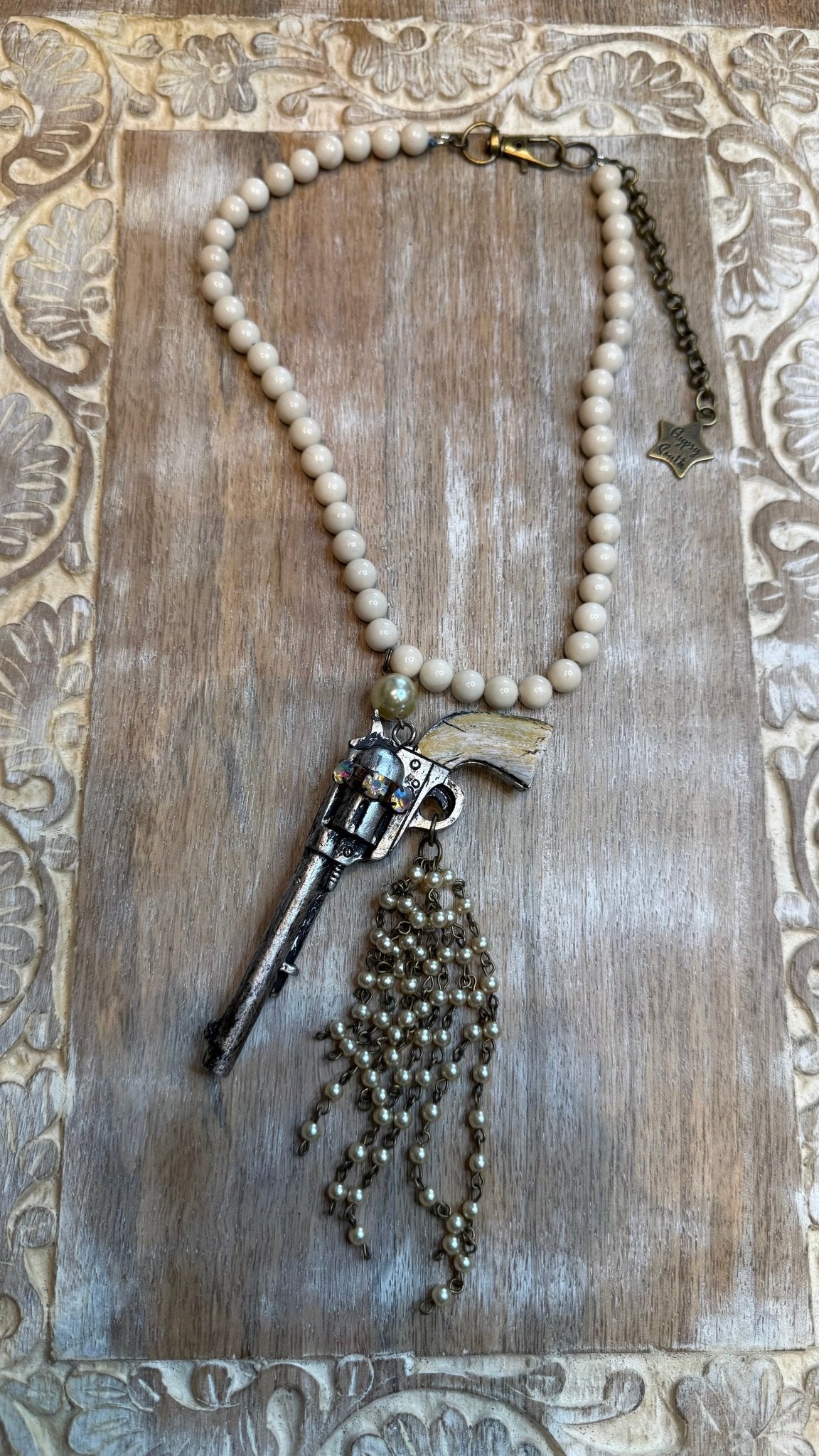 Annie Get Your Gun Necklace - Vintage Vault Boutique