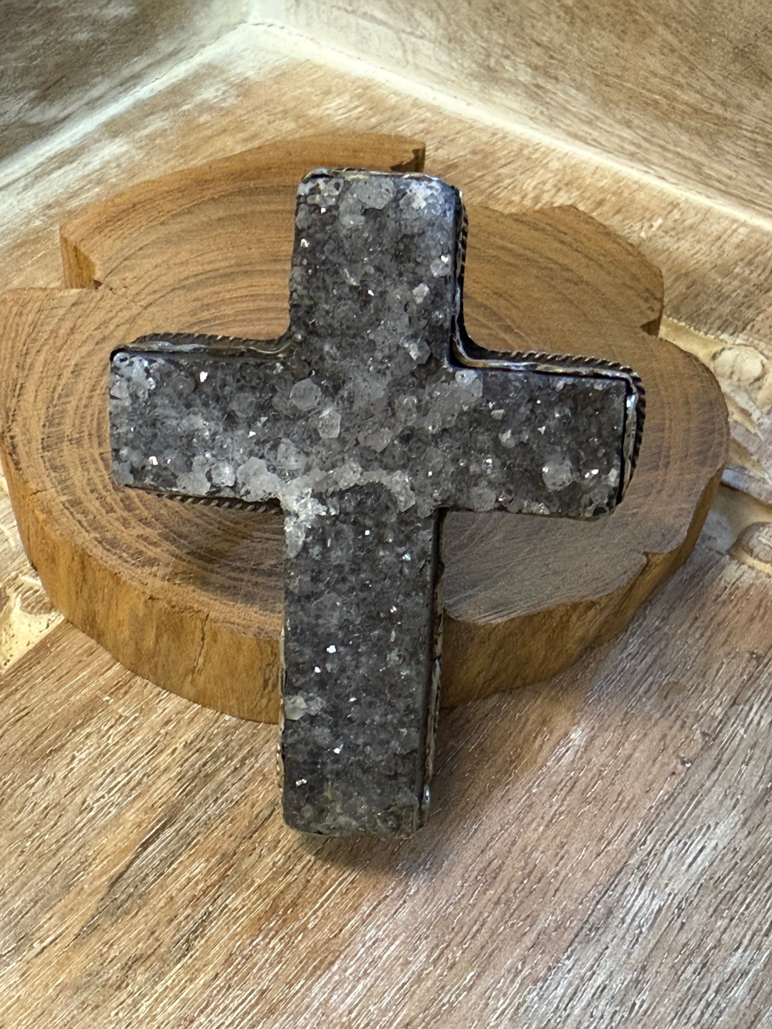 Quartz Cross Ring