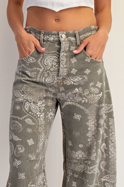 Paisley Print Barrel Jean