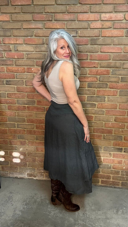 Linen Layered Pocket Skirt - Vintage Vault Boutique