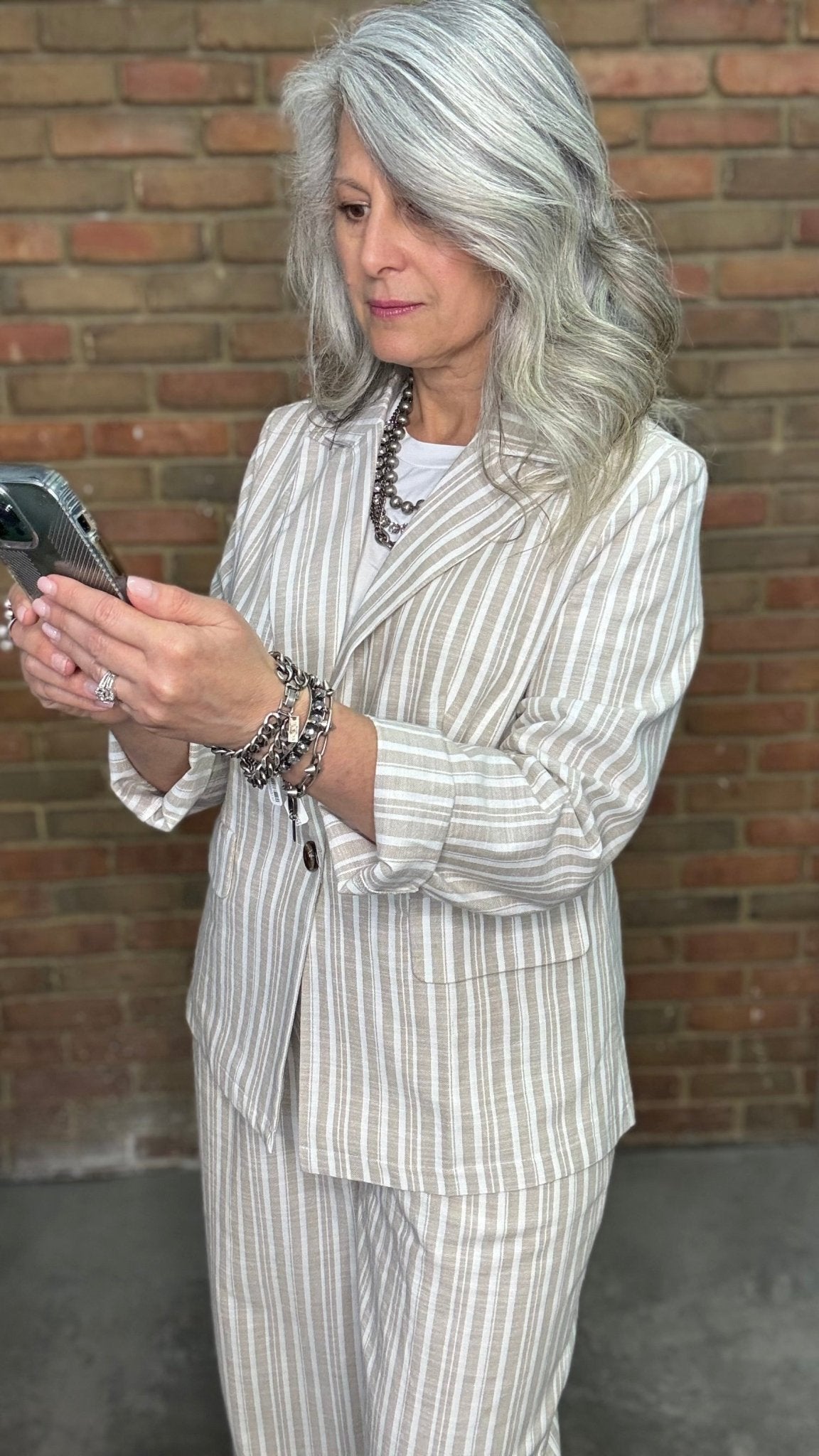 Linen Striped Blazer - Vintage Vault Boutique