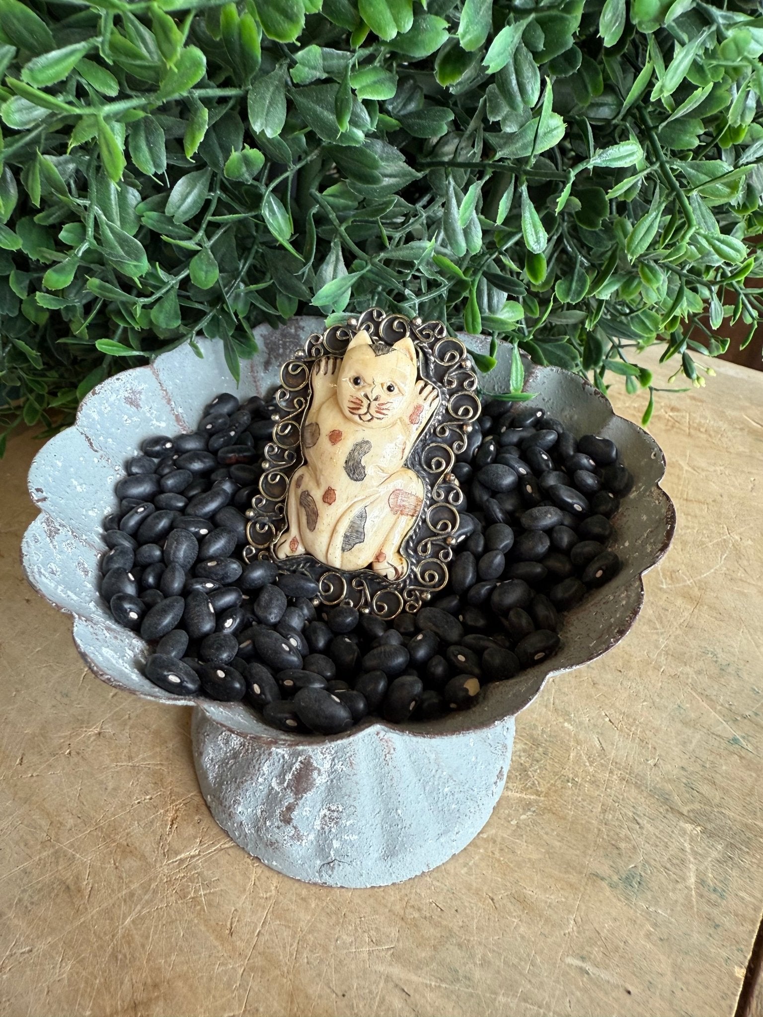 Spotted Cat Ring - Vintage Vault Boutique