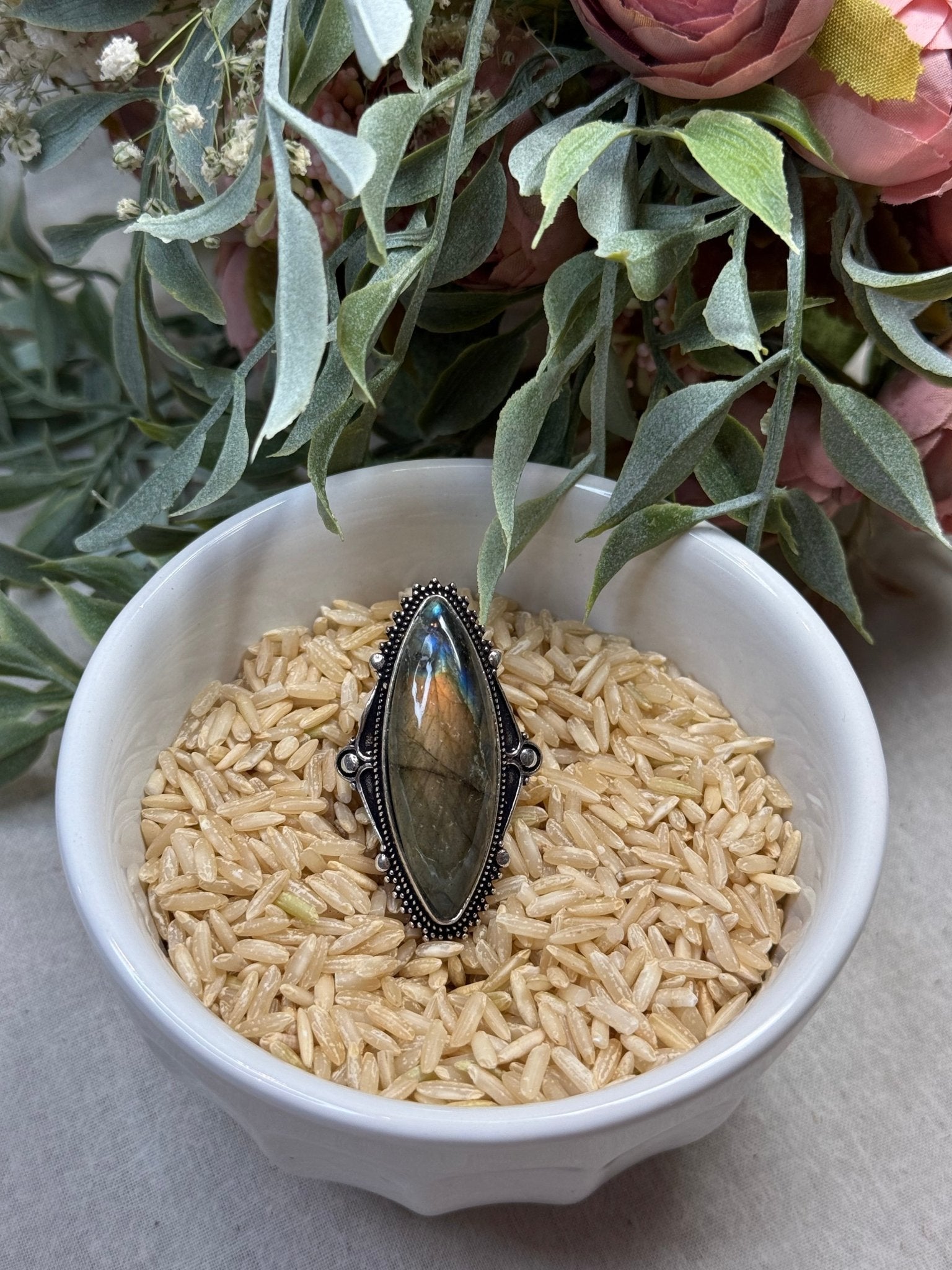 Skinny Marquise Cut Labradorite Ring - Vintage Vault Boutique