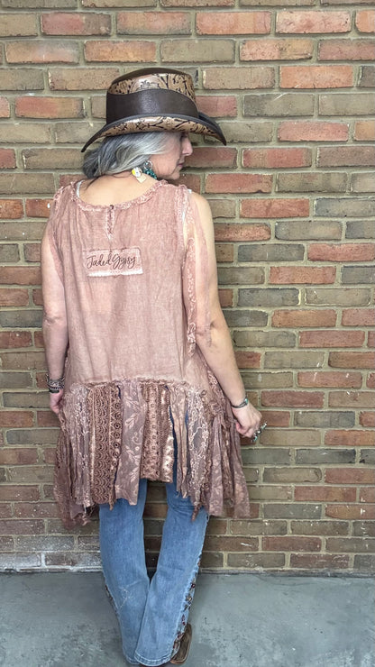 Move with the Wind Brick Top