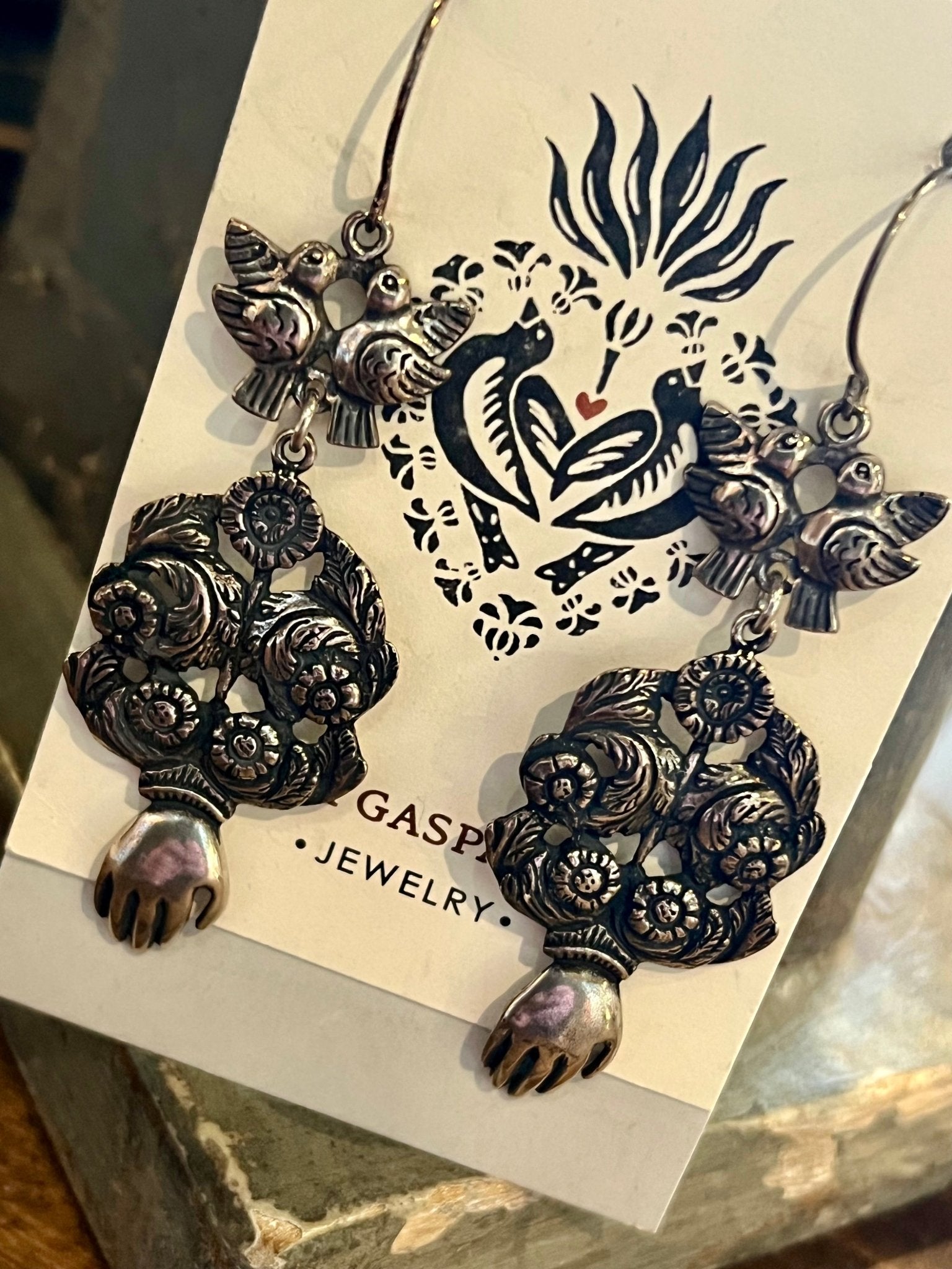 La Reina Earrings - Vintage Vault Boutique