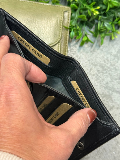 Bi - Fold Wallet with Coin Purse - Vintage Vault Boutique
