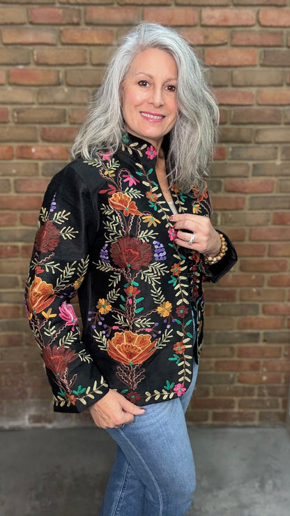 Embroidery Black Short Jacket