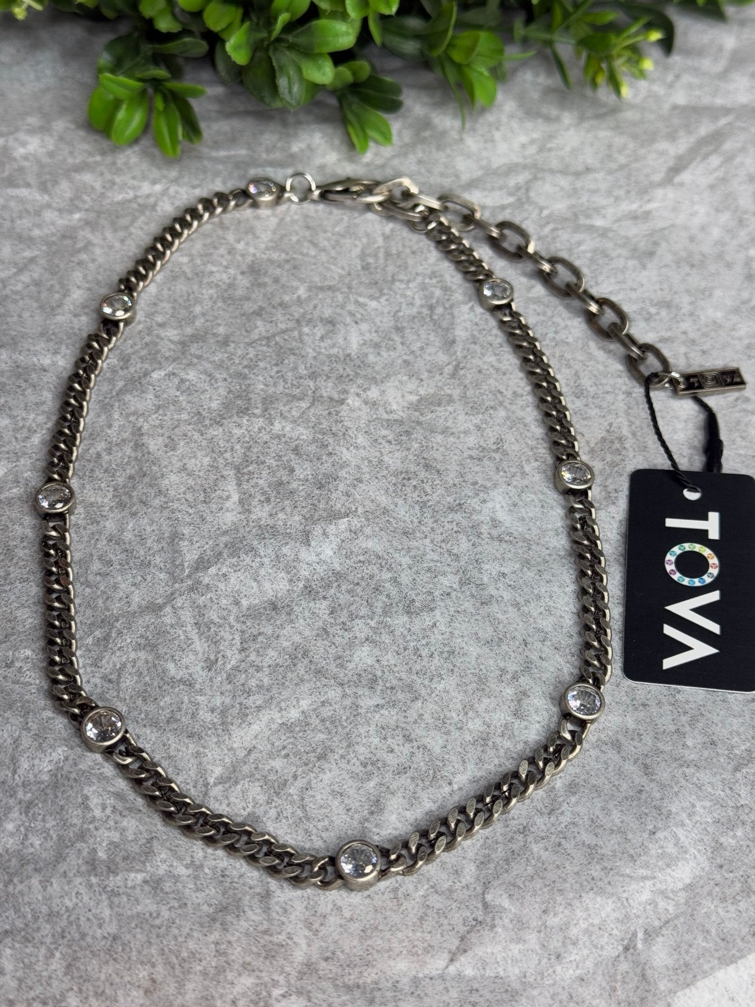 Owen Necklace in Antique Silver - Vintage Vault Boutique