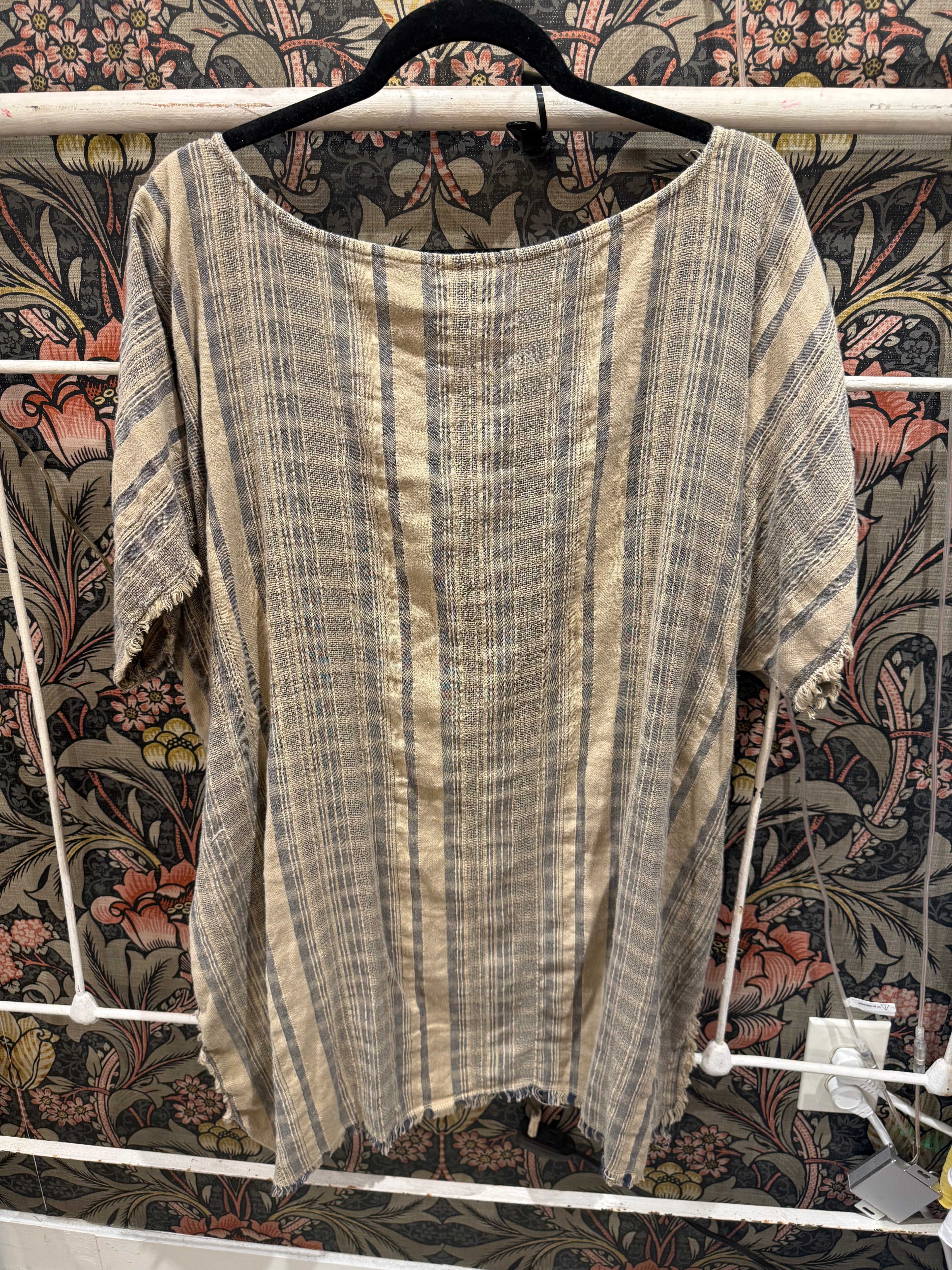 Soft Lattice High-Lo Top
