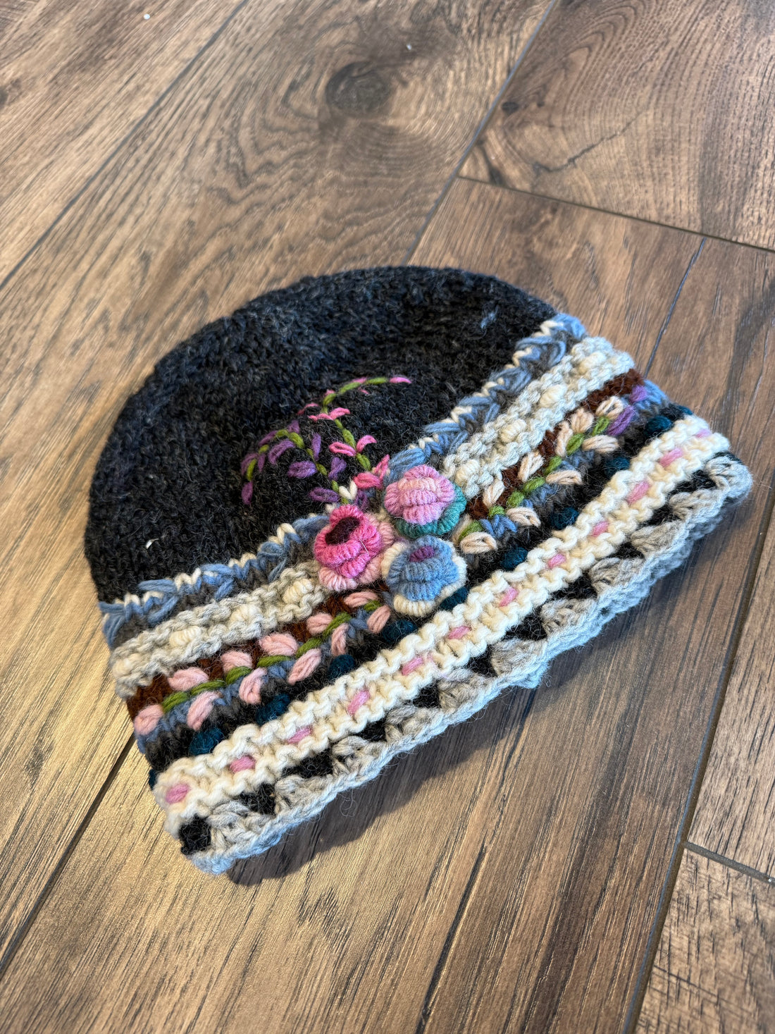 Wool Knit Embroidery Hat