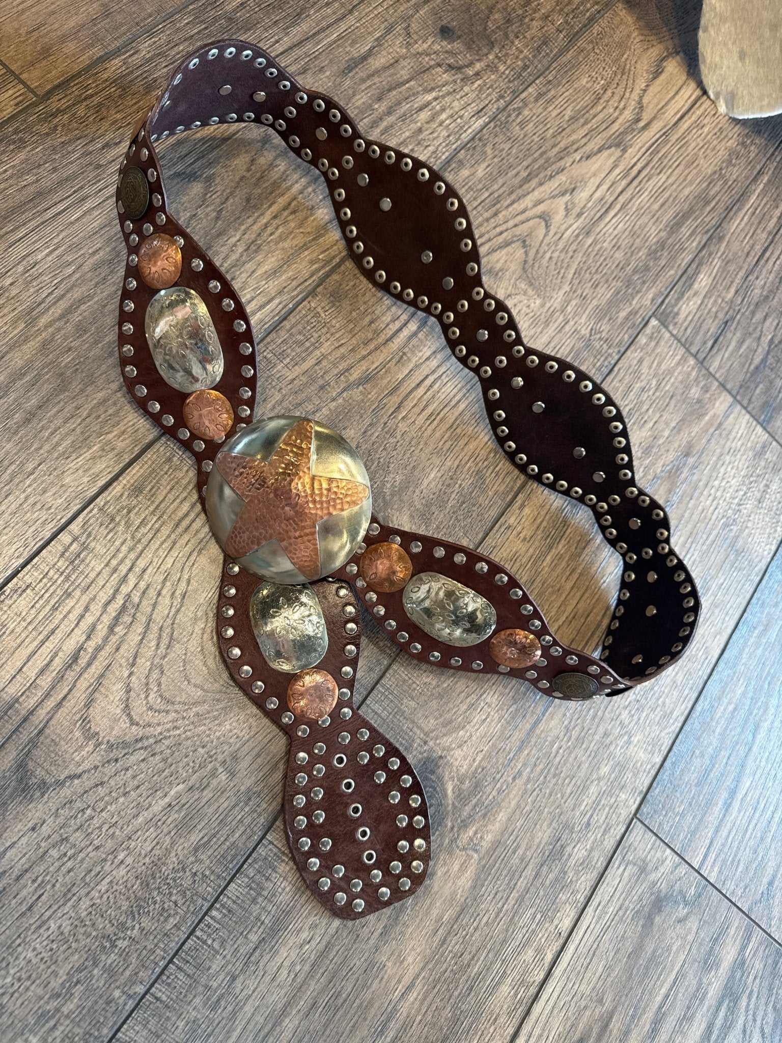 Copper Star Leather Belt - Brown - Vintage Vault Boutique