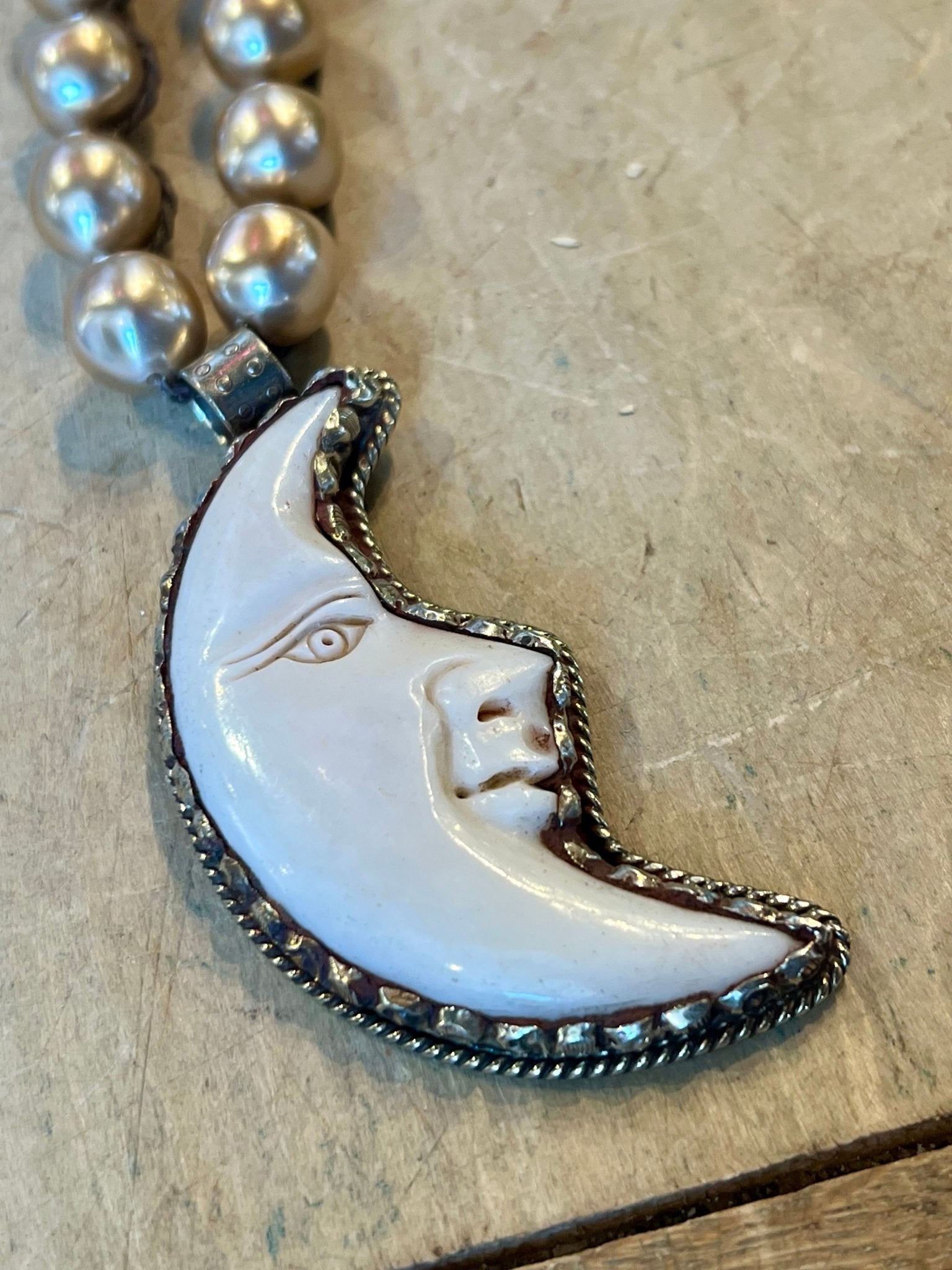 Bone Moon Vintage Pearl Necklace - Vintage Vault Boutique