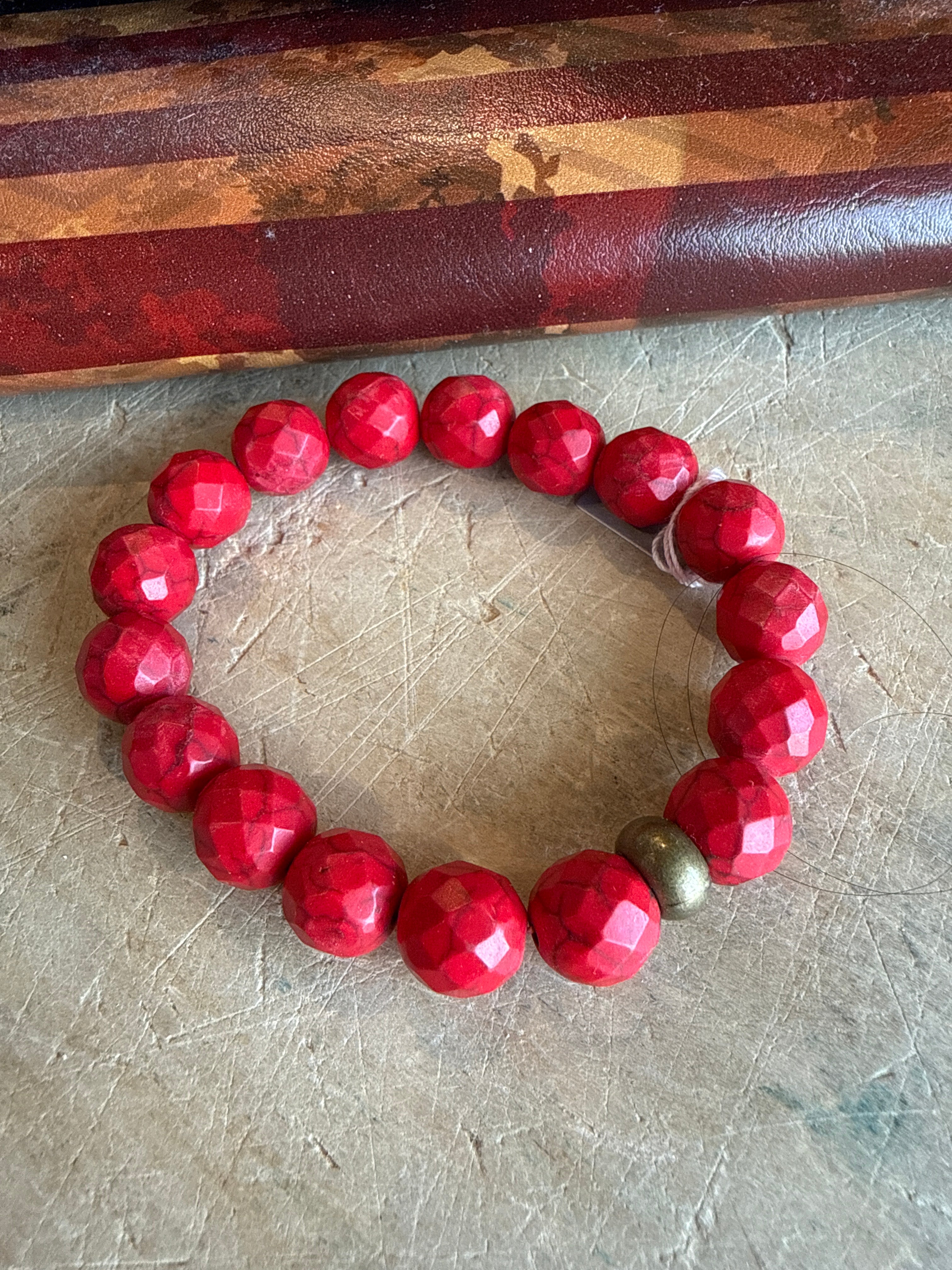CS320- Red Faceted Bead Stretch Bracelet