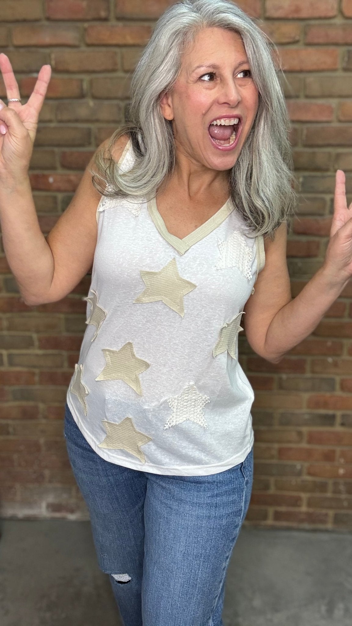Star Applique Tank Top - Vintage Vault Boutique