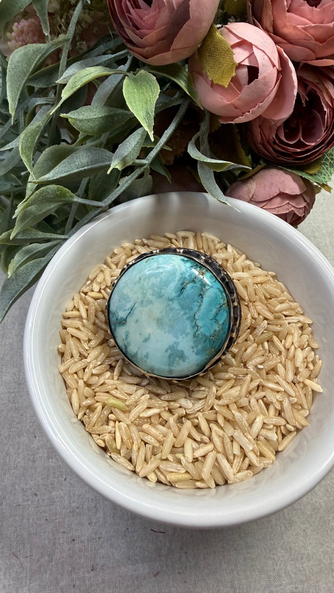Mystery Stone Ring - Vintage Vault Boutique