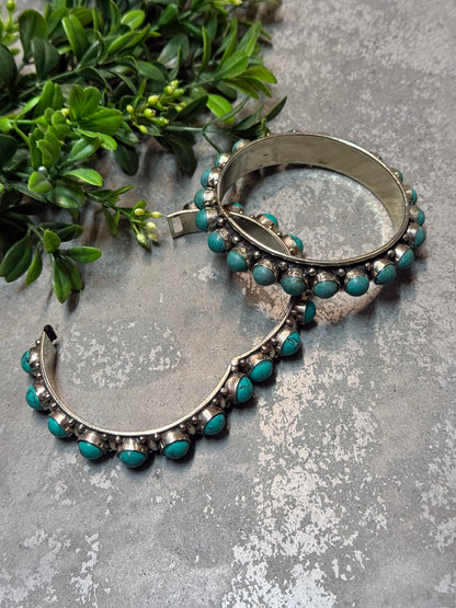 Small Turquoise Stone and Silver Bracelet