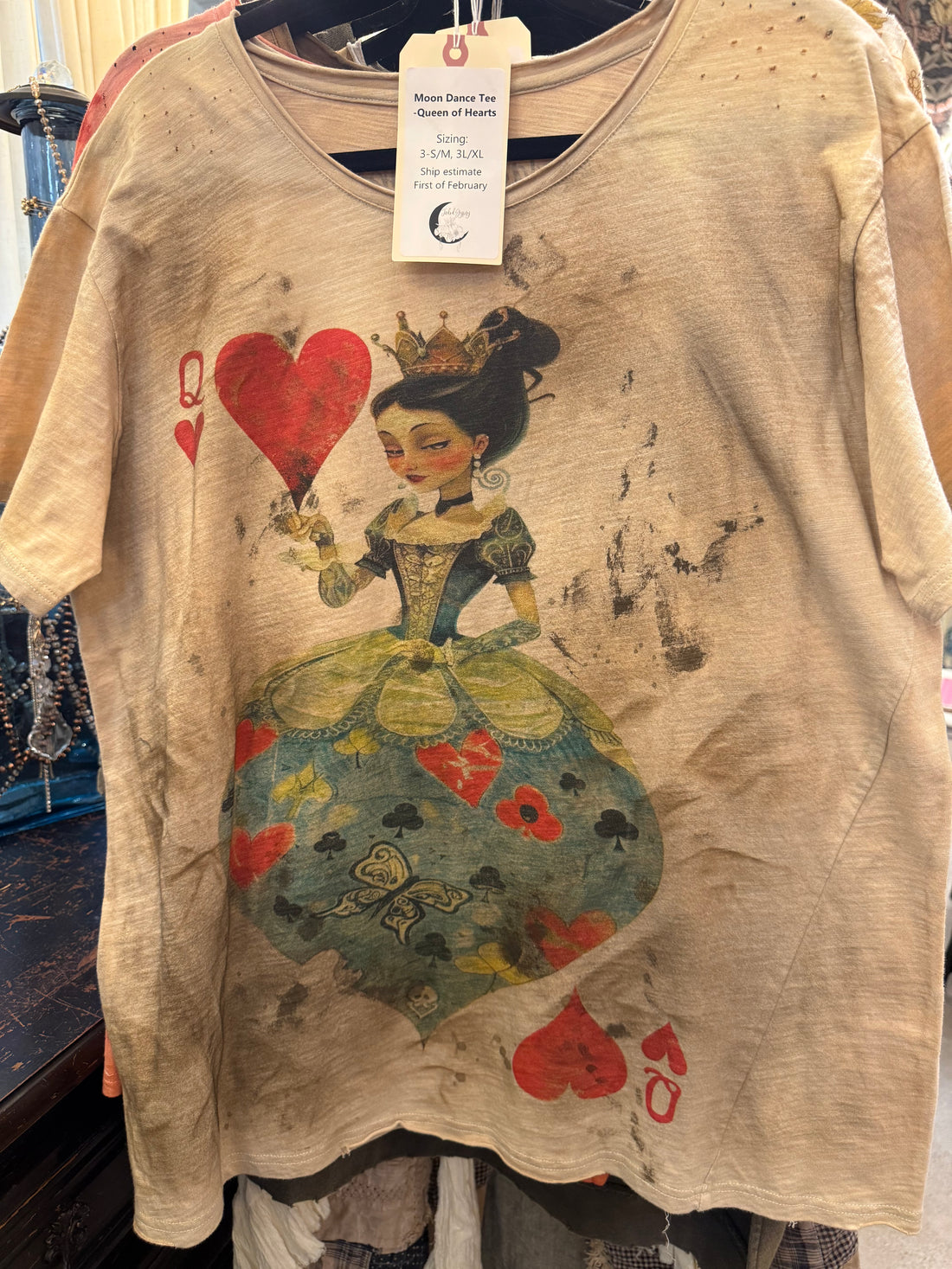 Moon Dance Tee - Queen of Hearts