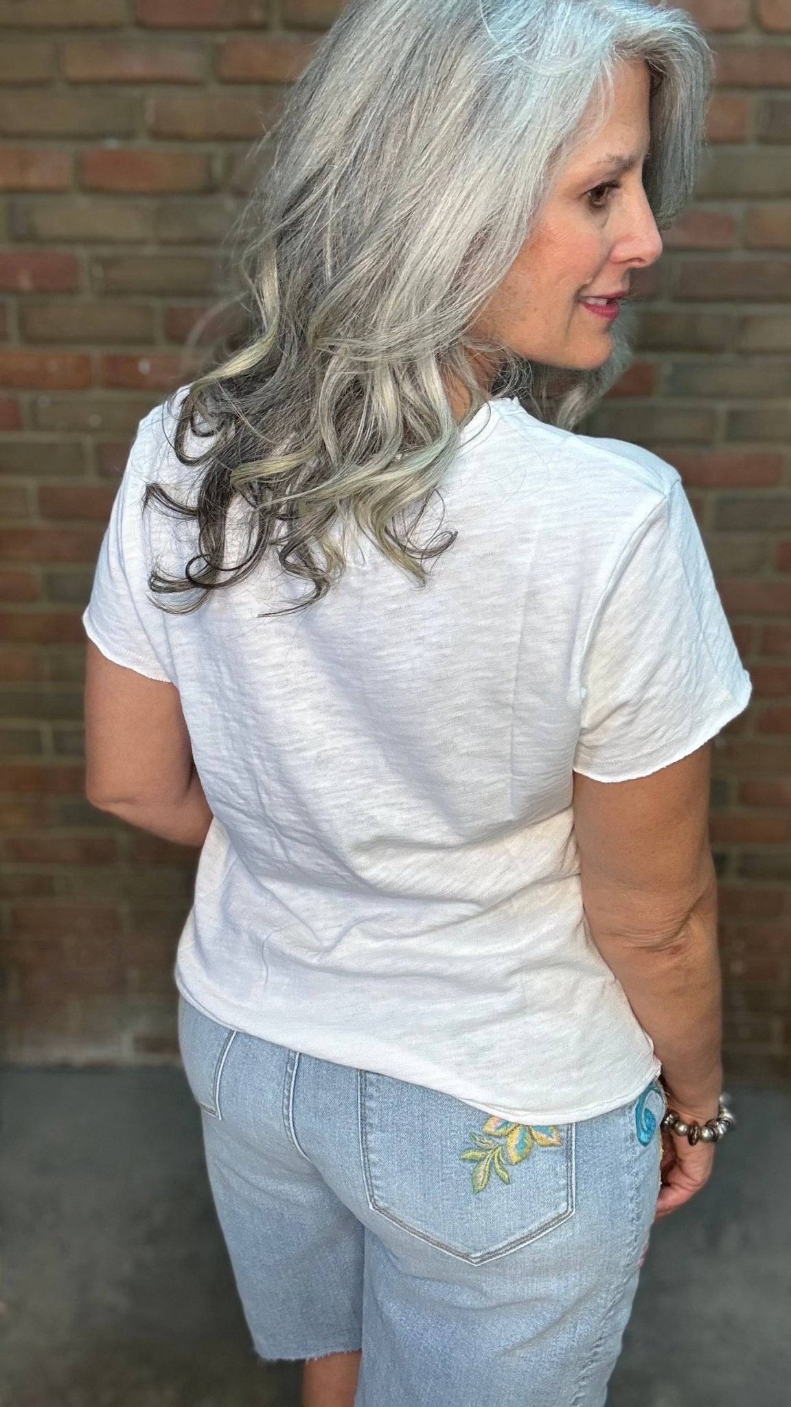 VANYA Short Sleeve Tee White - Vintage Vault Boutique