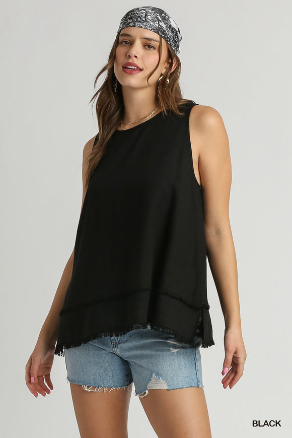 Front view of Linen Round Neck Fray Hem Tank Top on a model.