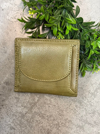 Bi - Fold Wallet with Coin Purse - Vintage Vault Boutique