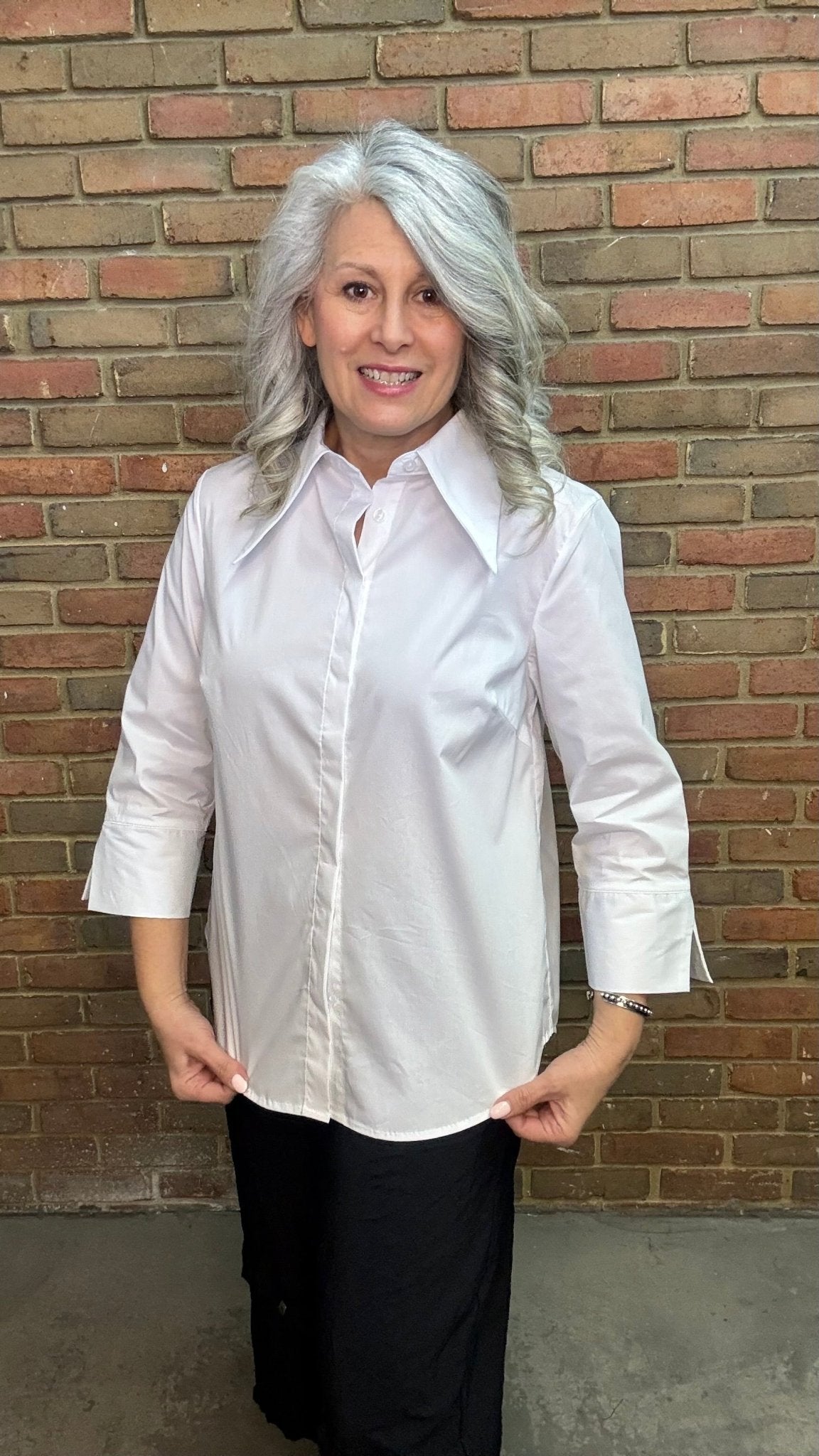 White Long Point Collar Shirt - Vintage Vault Boutique