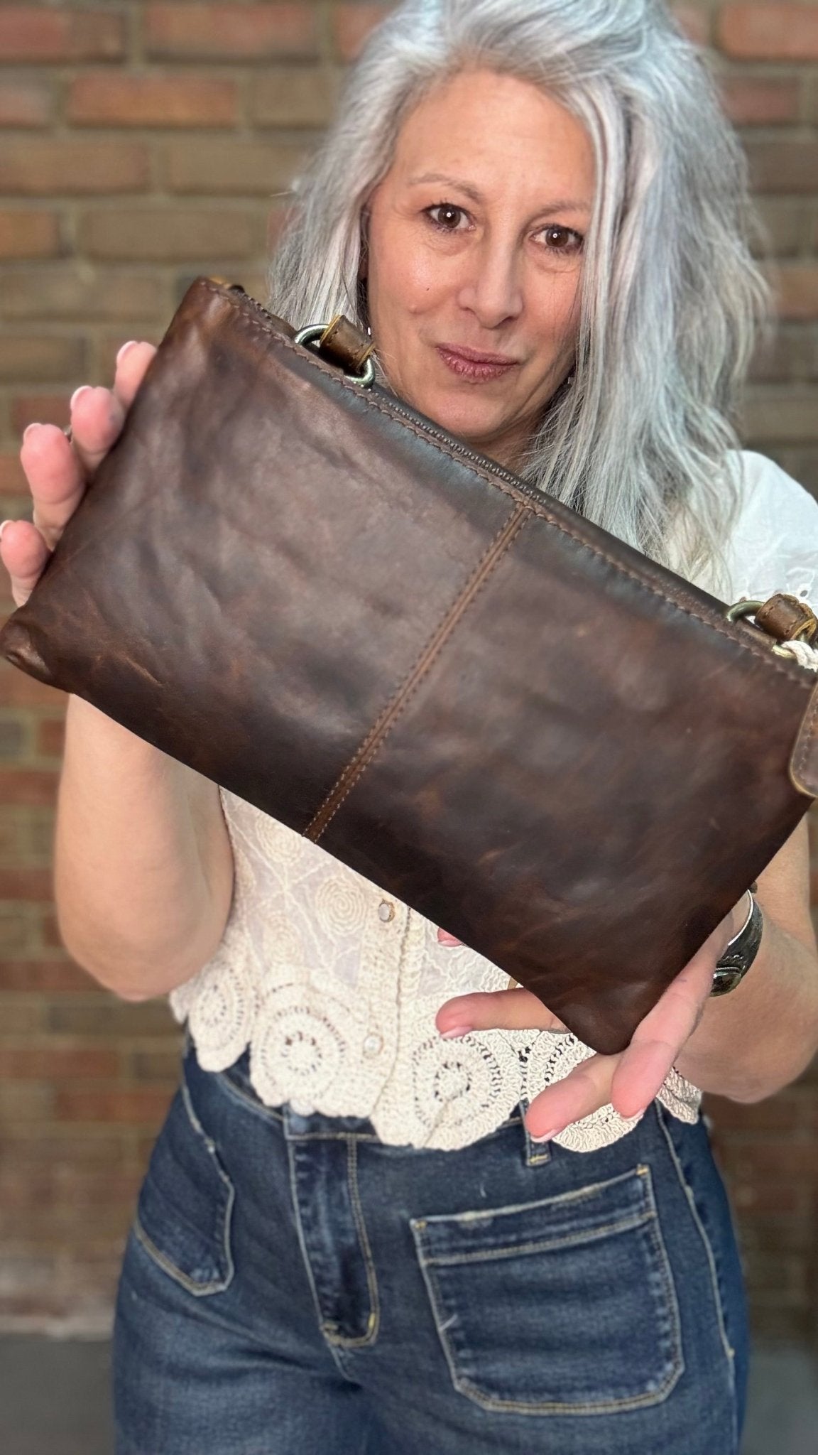 Leather Crossbody Purse - Vintage Vault Boutique