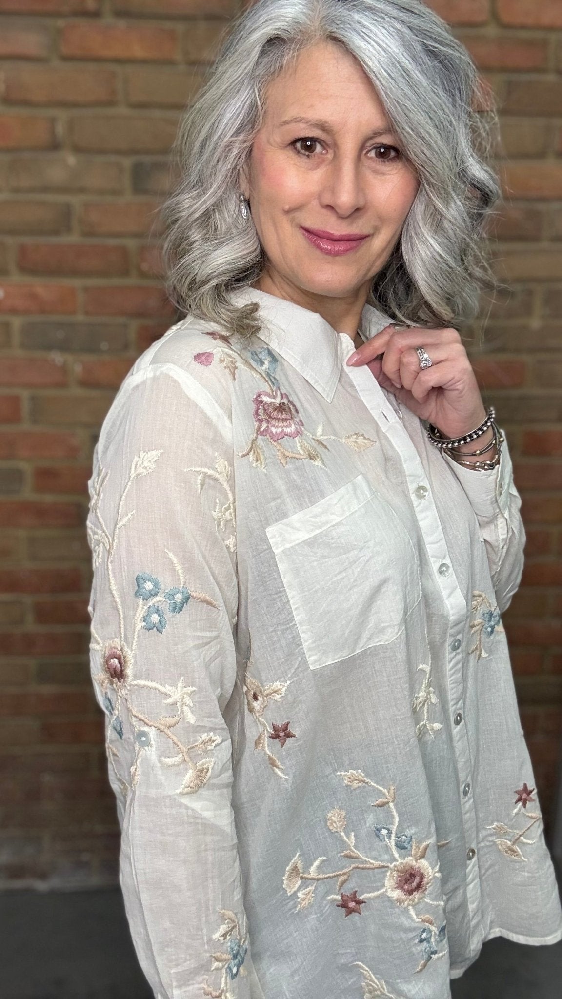 Joni Cotton Button Up Shirt - Vintage Vault Boutique