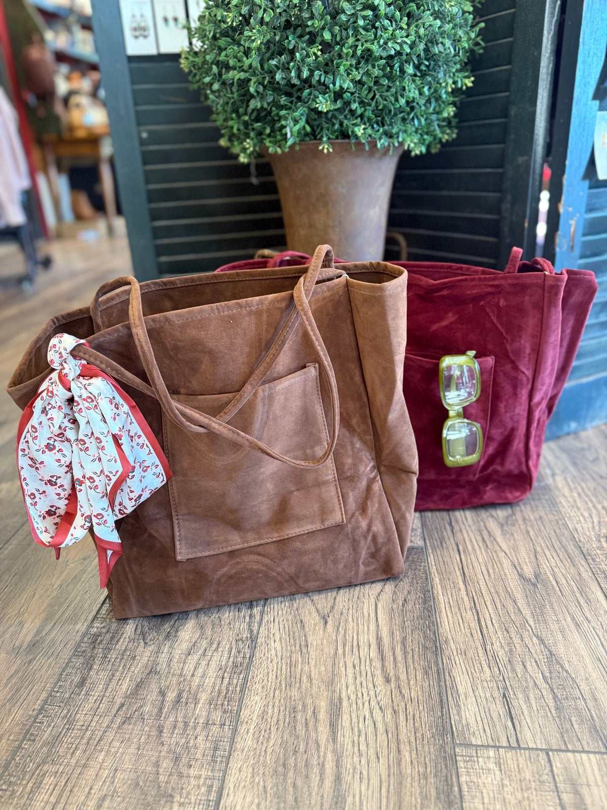 Large Microfiber Tote - Vintage Vault Boutique