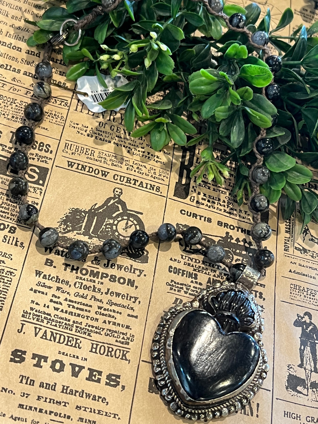 Blk Bone Heart