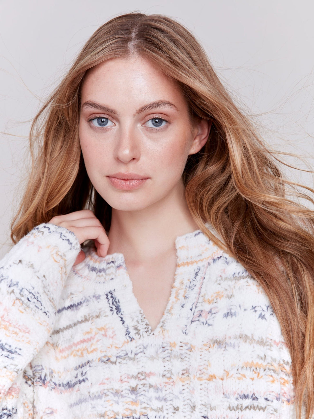 Speckled Yarn Cable Knit - Vintage Vault Boutique